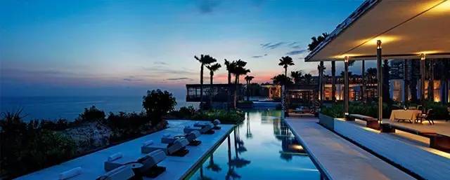 中国十大最受欢迎度假酒店排名 (中国最美最新的8家度假酒店)