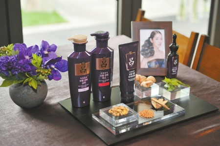 国际顶级时尚品牌最新系列发布,国际时尚品牌在中国成功的案例