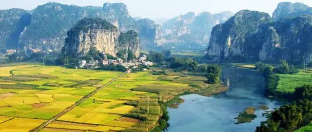 头条|再有人说广西没有秋天，就把这条微信甩给TA看！