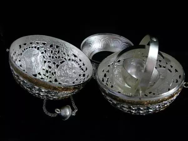 大牌香水浓香与淡香差距,大牌香水闻起来很贵