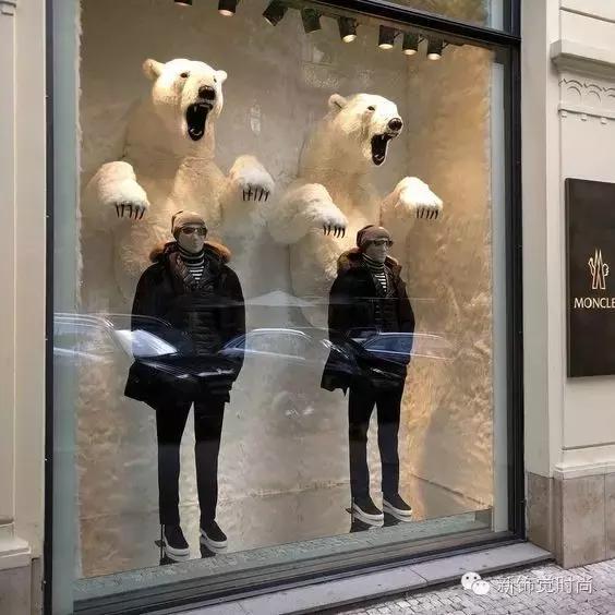 高级感户外橱窗,户外品牌橱窗