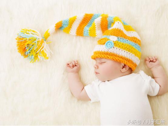 婴儿不睡觉都长黑眼圈了,睡眠时间很长但是有黑眼圈