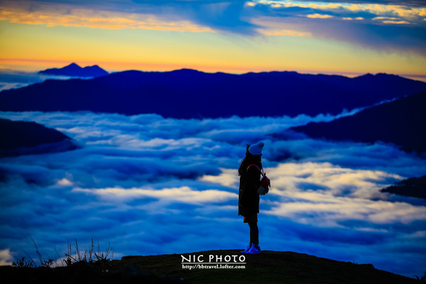 达瓦更扎与牛背山,达瓦更扎和牛背山有啥区别