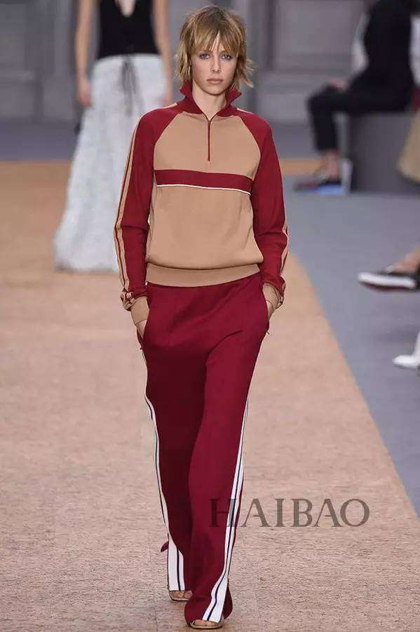 这件单品已经红爆了整个时装界，还不知道你就真的out了