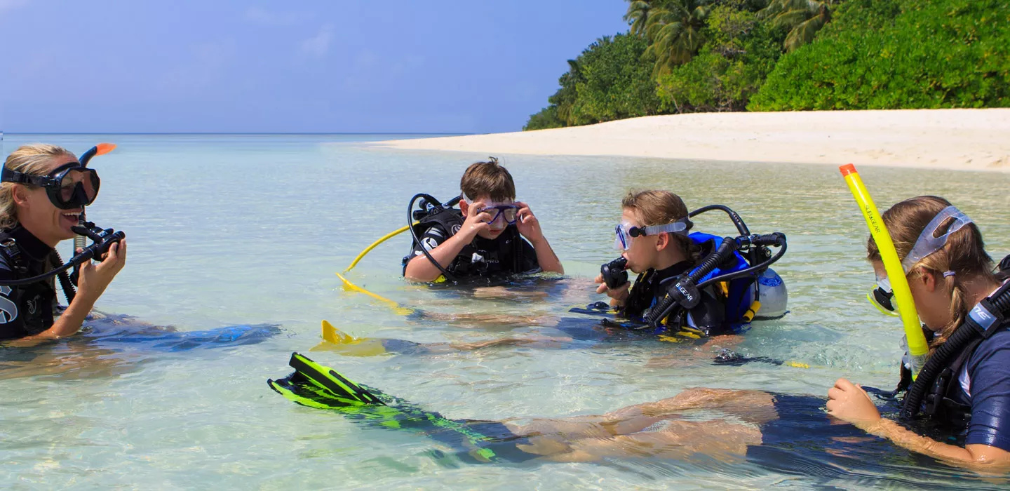 浮潜后可以水肺潜水吗,浮潜水肺潜水自由潜区别