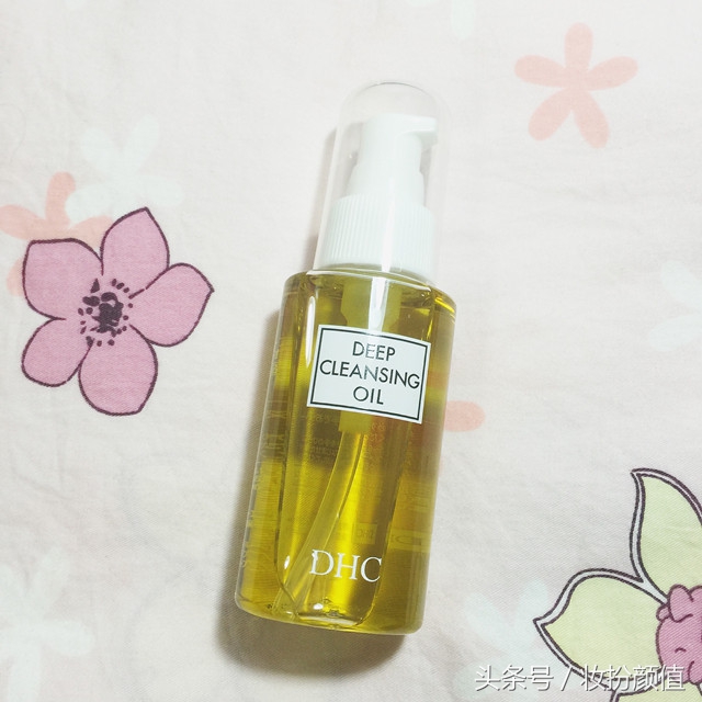 妆没卸干净涂水乳,妆没卸干净是什么感觉