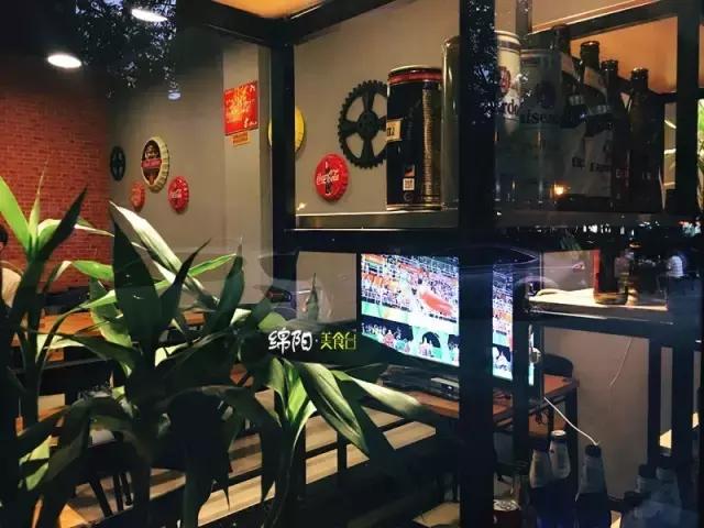 绵阳正宗炭火烧烤,烧烤界的扛把子好吃到嗷嗷叫