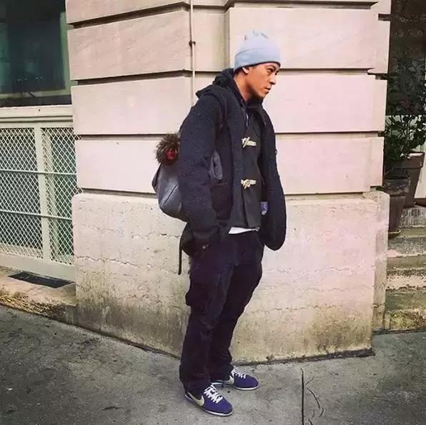 洛杉矶联名阿甘鞋,阿甘鞋联名红