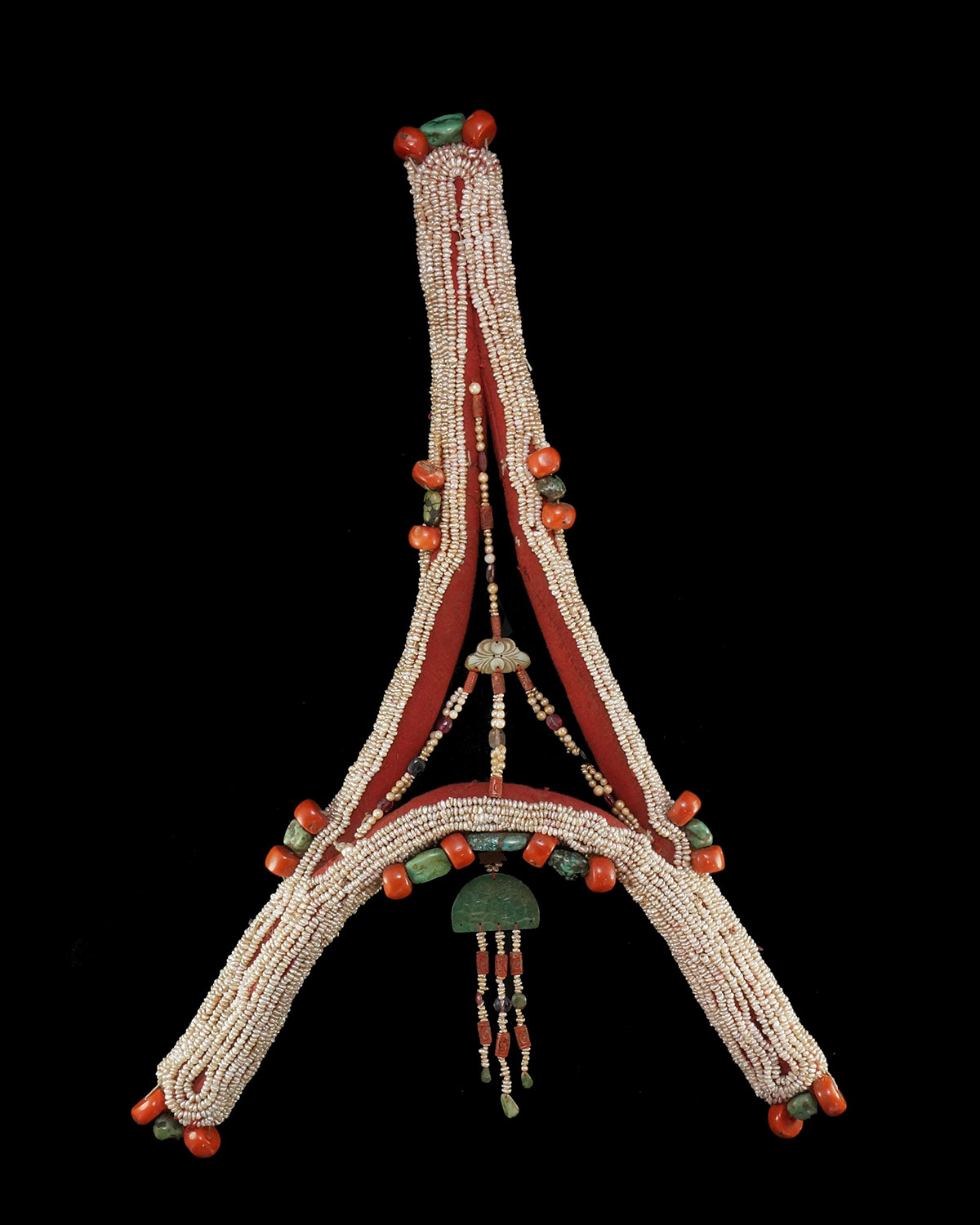 慈禧太后最漂亮的珍珠凤冠图片,万历皇帝的金丝皇冠被卖外国了吗