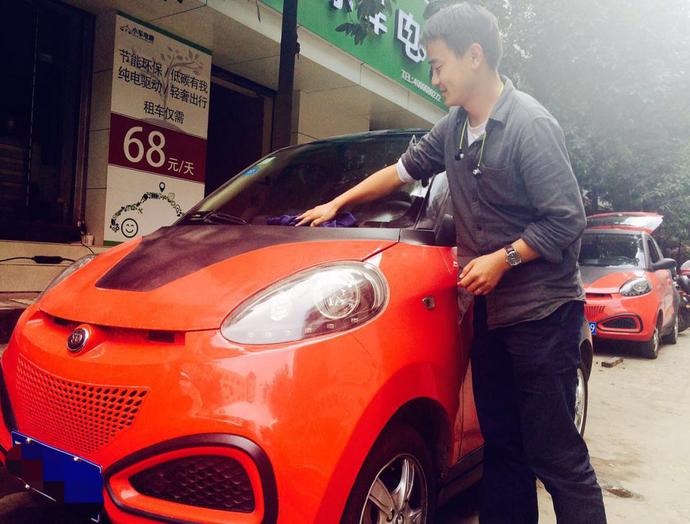 新能源搅局者零跑纯电,燃油车搅局者