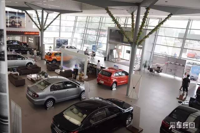 贷款买的车开几年卖最划算,贷款买车还几年最合适