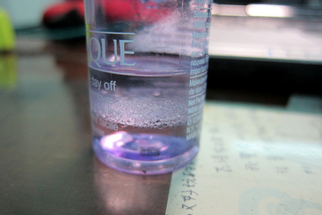 长闭口粉刺用什么卸妆产品,长痘痘和粉刺适合用什么卸妆产品