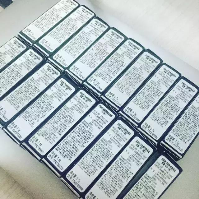 用一支口红就能搞定的妹子，直男为什么要买包？