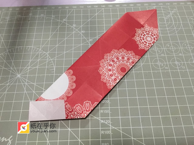 纸在乎你手工折纸：心形盒子折纸视频图解