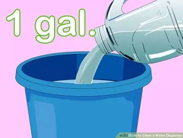 家用台式饮水机清洗步骤,饮水机吸水管有绿色东西清洗妙招