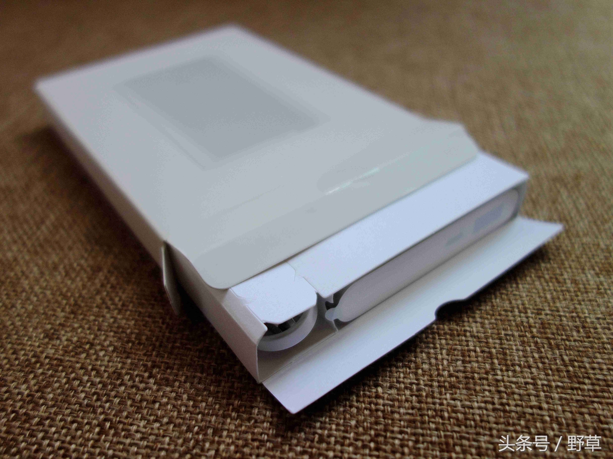 小米移动电源2充电快,小米移动电源2评测