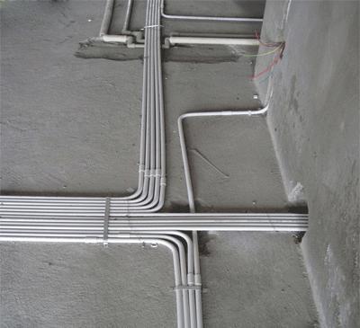 新装修的房子跳闸怎么解决,只要一受潮就跳闸老电工教你一招