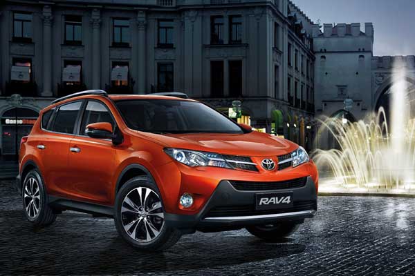 丰田rav4新老对比图,最霸气丰田rav4图片