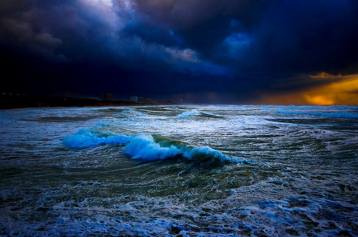 明明每一分钟都在想一个人,每一秒都想和你在一起小说