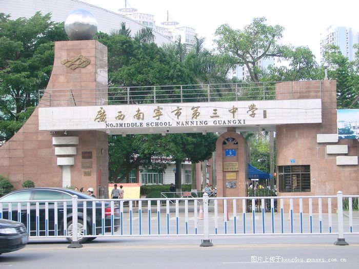 南宁校园生活实拍,南宁校园故事