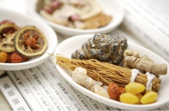 中西医结合能治痘痘嘛,中西医结合会怎样祛痘