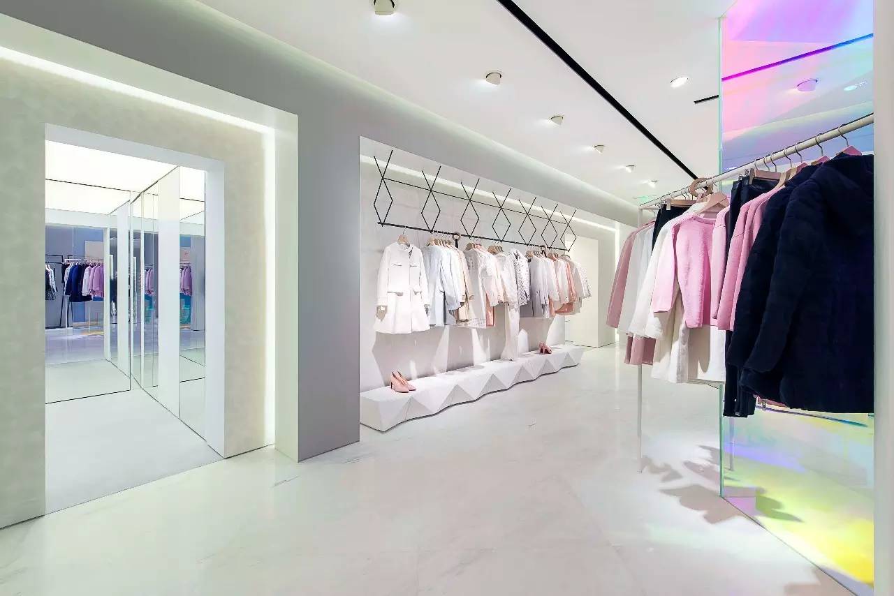 lily商务时装秋冬大片强势来袭,lily商务时装女装通勤套装