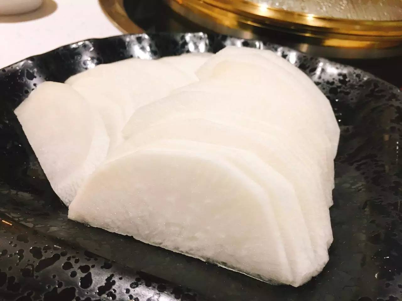 男朋友的怀抱也暖不过冬日里的这家驴肉火锅！