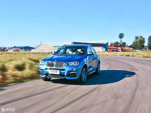 f-pace对比xc60,fpace和x4推荐哪款呢