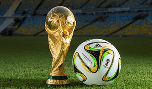 一生献给足球,汗水献给足球