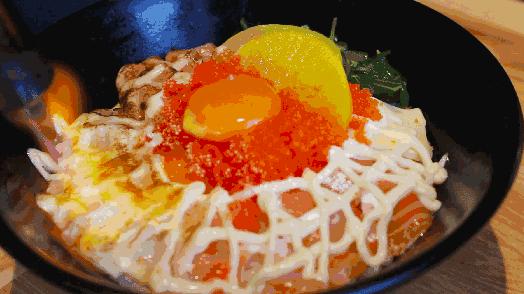 潮牌大叔开在厦门的平价日料店！吃一碗来自墨尔本の销魂牛舌饭~