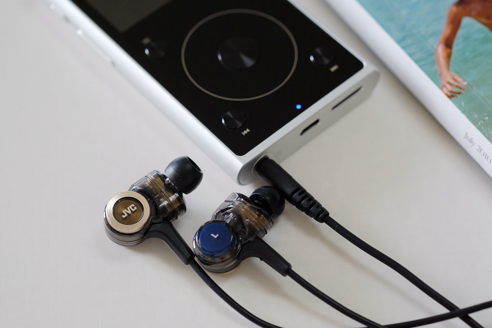 飞傲x1二代拆机,飞傲x1hifi播放器拆机