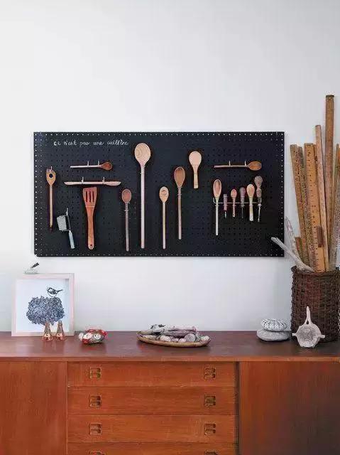 怎样不用钉子往墙上挂东西,厨房刀漏勺能往墙上挂吗