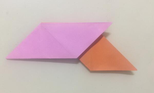 折纸飞镖能飞10000米,怎么折纸飞镖能飞600米