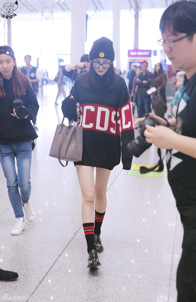 刘恺威和王鸥杨幂出席活动,刘恺威和杨幂穿搭