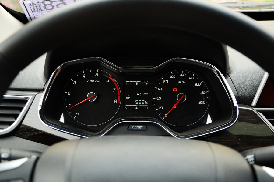 飞度大空间七座售价,本田飞度空间有多大啊