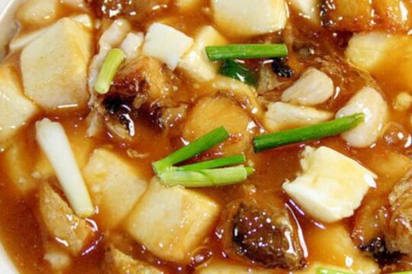 做一个行走的吃货—河南省看看除了举世闻名的辣条还有哪些好吃的