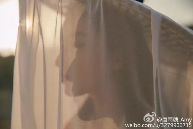 拍照面部表情僵硬怎么办,一拍照就面部僵硬