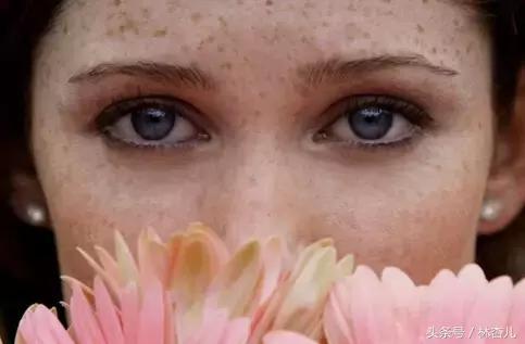 脸上长斑不好遮,脸上有斑的不花钱怎么祛斑