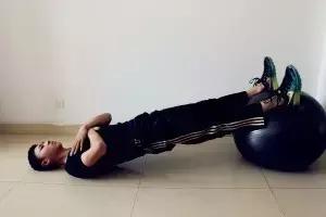 练一练,远离腰痛(腰椎锻炼手册)