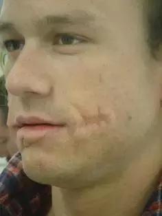 特效化妆中的特效是怎么弄出来的,特效化妆是做什么