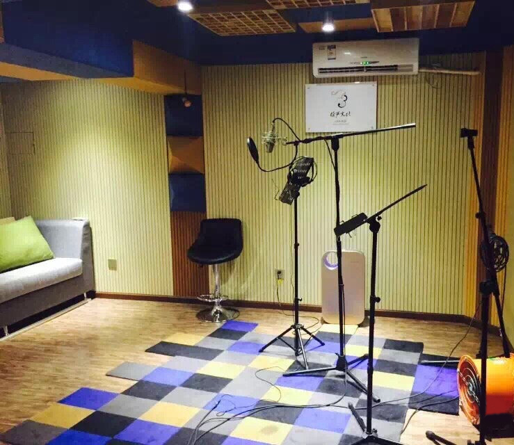 在手机里存一首自己的歌吧，成都这6家录音棚让你爱上自己的声音