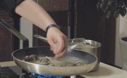 撒丁岛贝壳意面,用世界上最贵的调料做饭