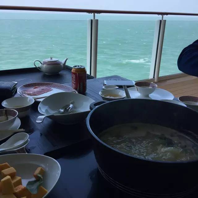 这个传说中的豪华游轮，竟然和我同一天生日