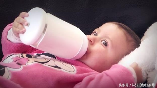 添加完辅食厌奶一个月,吃了辅食后宝宝喝奶少怎么办