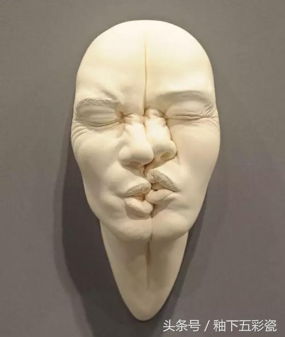 从警察转变成一个军人,成为表情包的创作者需要什么