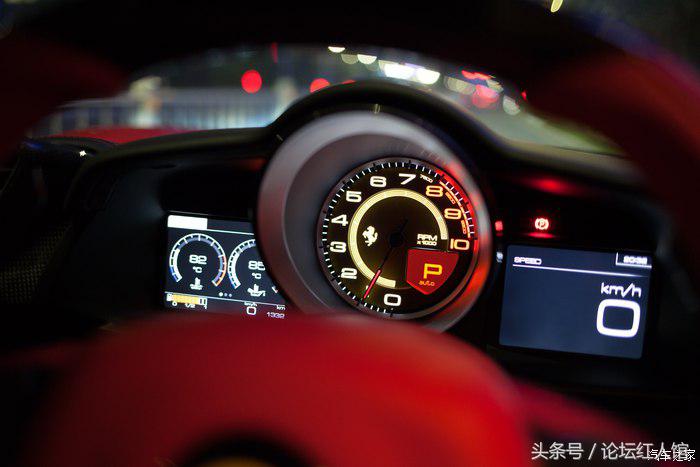 法拉利488评测重装上阵,法拉利488拆车视频