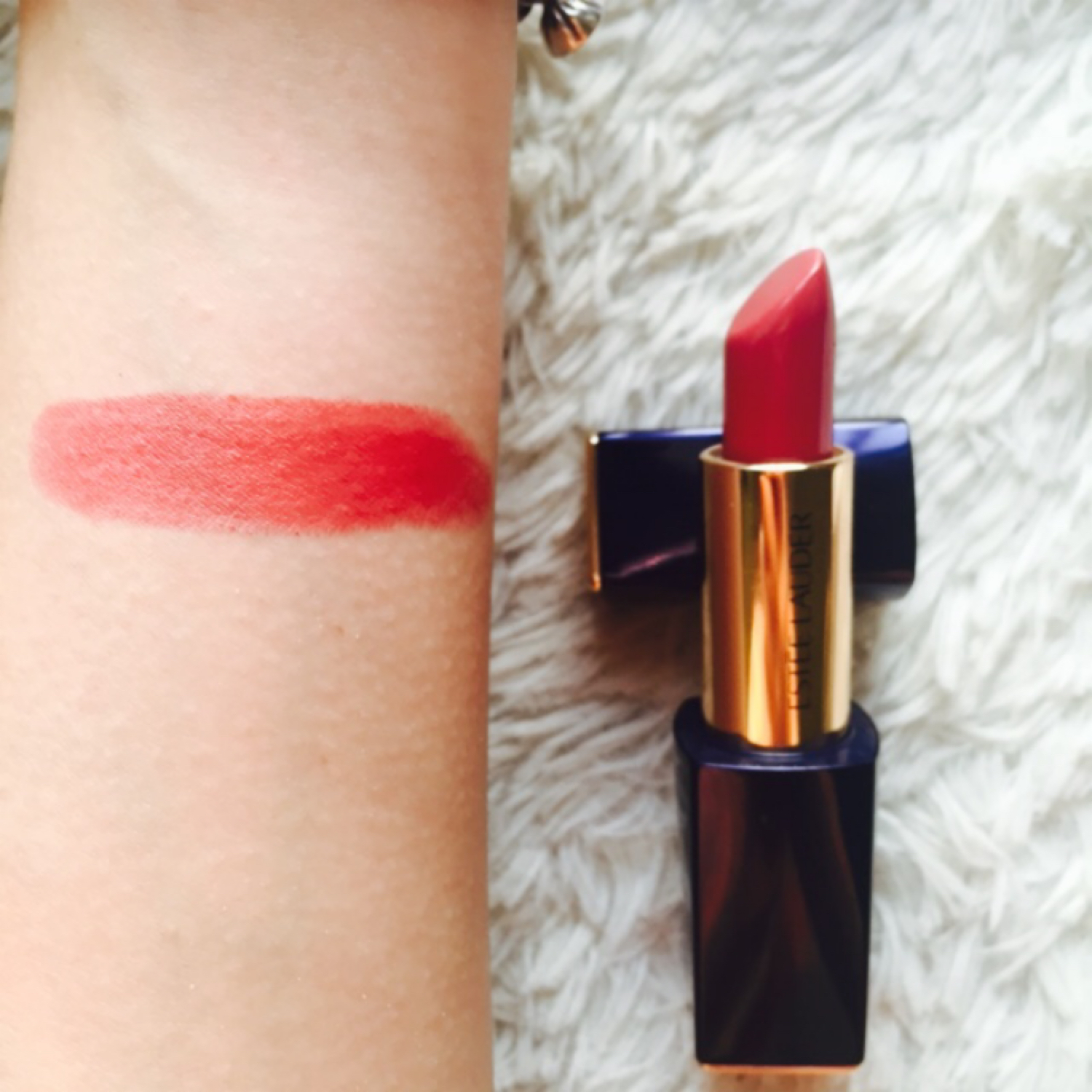 推荐一款性价比高的滋润唇膏,种草不踩坑的化妆品