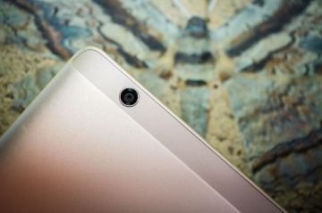 华为平板m3青春版相当于ipad几,华为m3平板和苹果mini屏幕