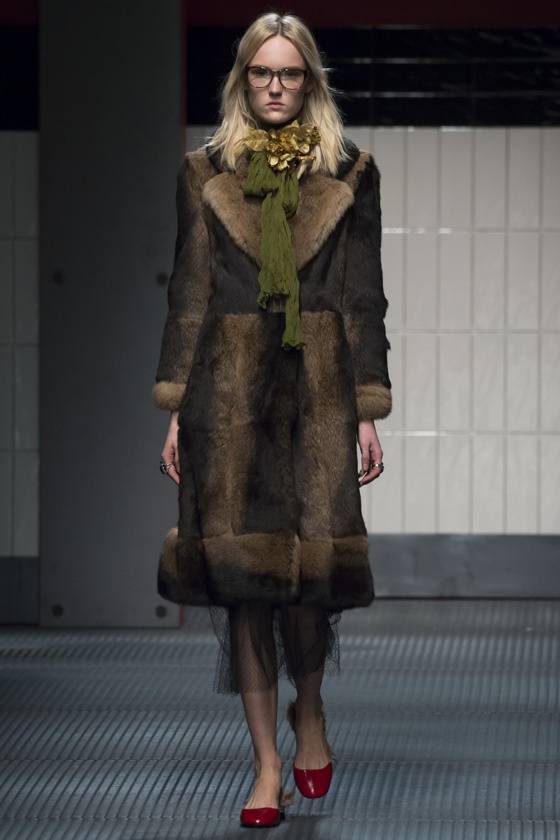 泰迪熊外套穿搭,超好看泰迪熊外套