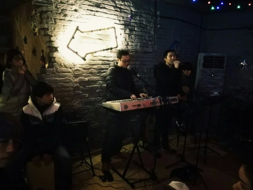 鎳掍汉寮瑰敱姝屾洸,鎳掍汉寮瑰敱